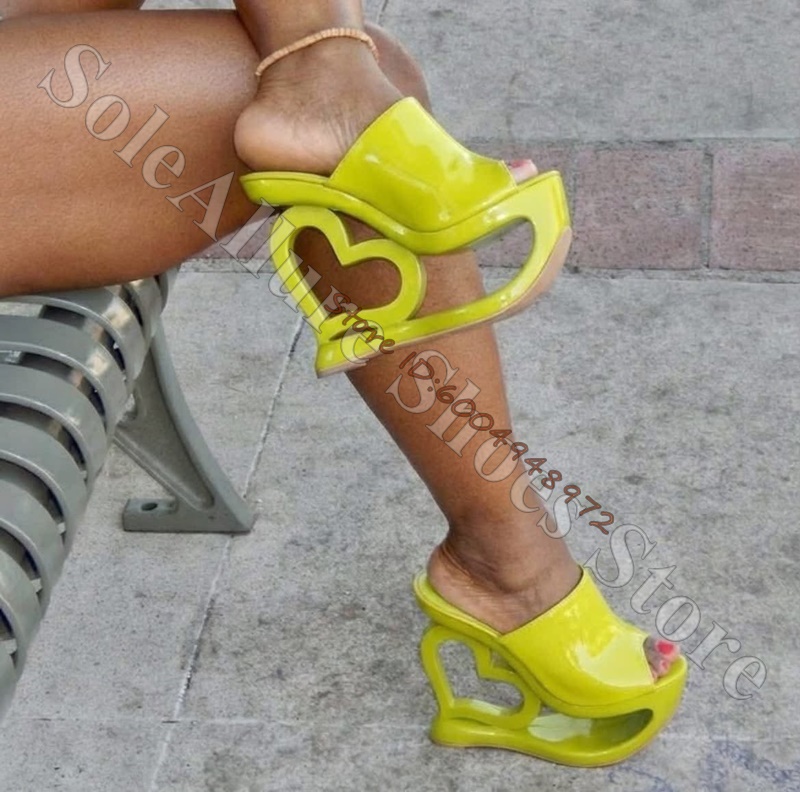 Sandal platform wedge berbahan - Casual Sandal Leather ulasan dan harga